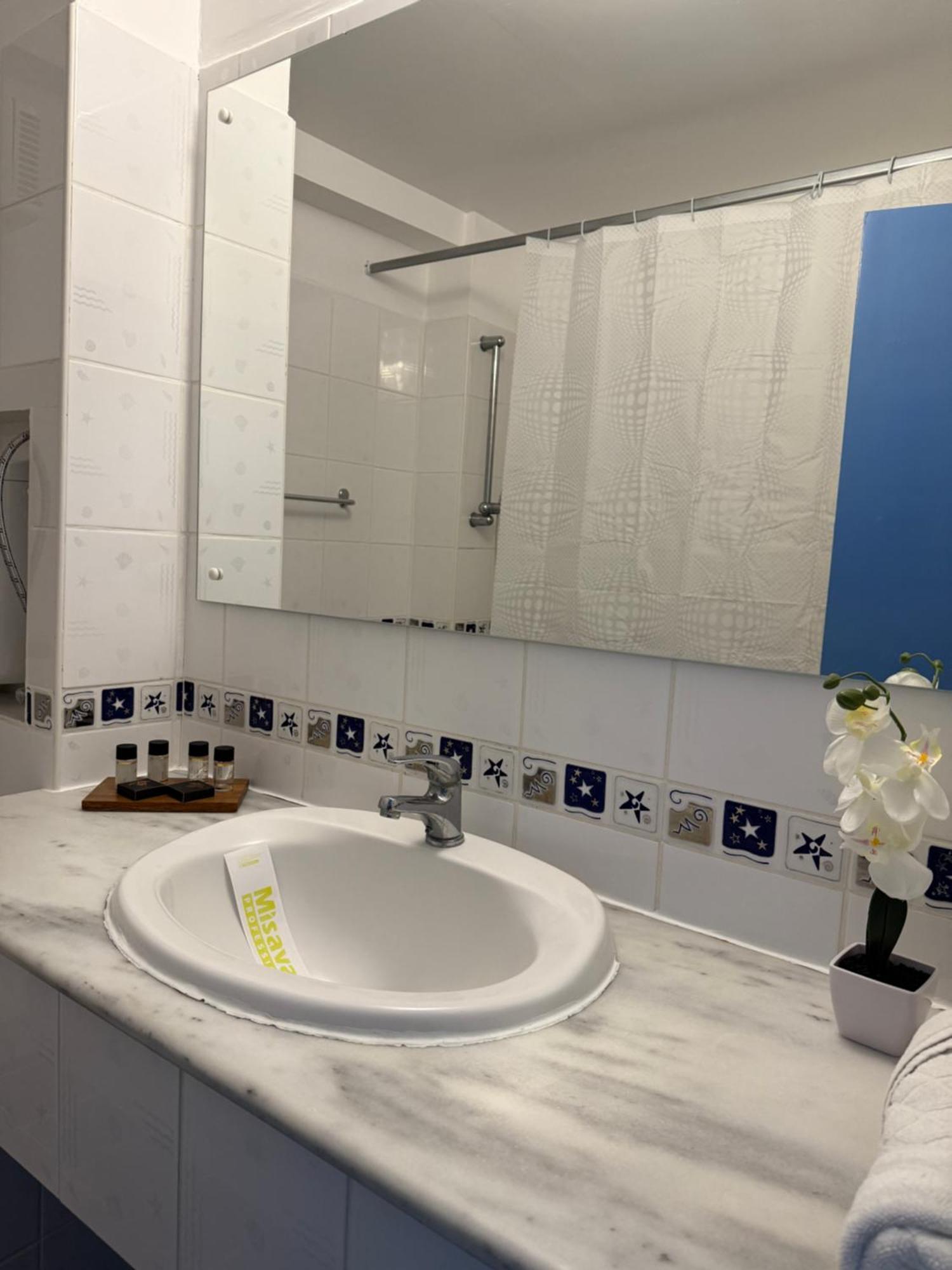 Briza Boutique Hotel مامايا المظهر الخارجي الصورة